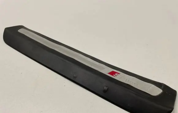 Rear sill trim cover