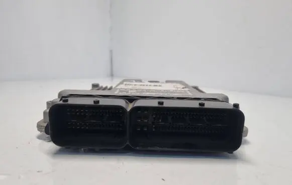 Audi A6 S6 C6 4F Engine control unit/module 03L906022FH 03L906022FG 0281015015