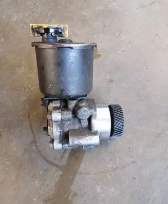 Mazda Premacy Power steering pump