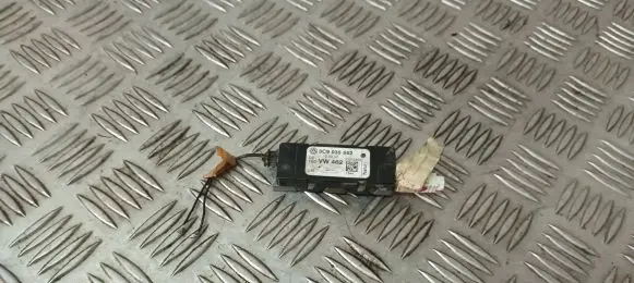 Antenna control unit