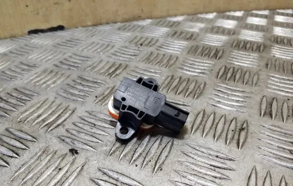 Ford Mondeo MK V Airbag deployment crash/impact sensor F2GT14C676AA