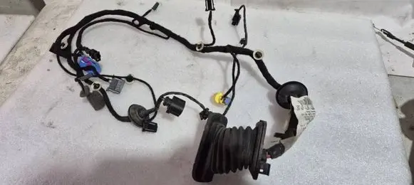 Skoda Superb B6 (3T) Front door wiring loom/harness boot 3T1971121DE 300007062 GT1121DE