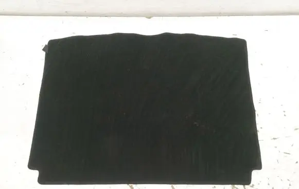 Trunk/boot floor carpet liner