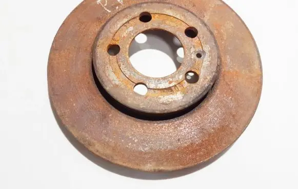 Skoda Fabia Mk1 (6Y) Front brake disc ventiliuojamas