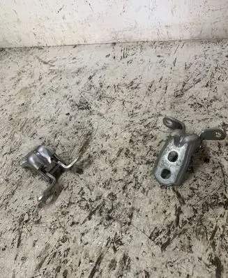 Opel Astra K Front door hinges set 