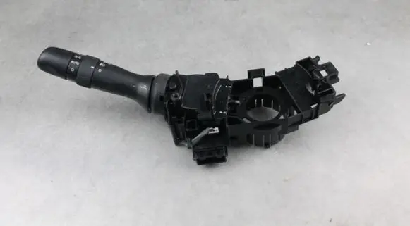 Subaru Outback Indicator stalk 17F066