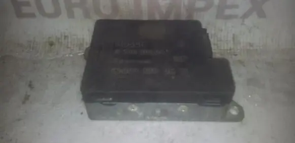 Mercedes-Benz E W124 Airbag control unit/module 0285001050 038200610