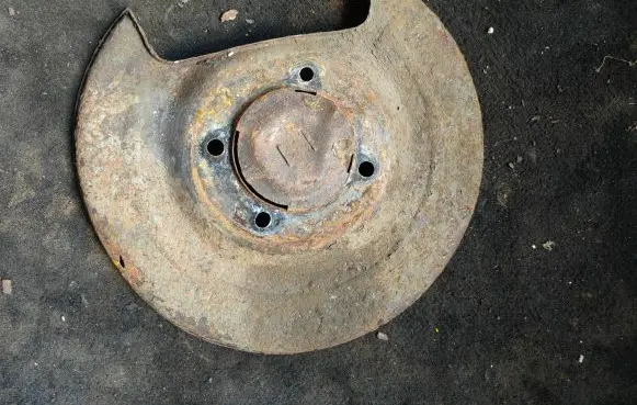 Chevrolet Cruze Rear brake disc plate dust cover 