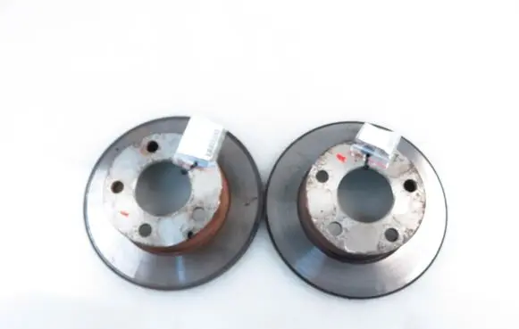 Volkswagen PASSAT B5 Rear brake disc
