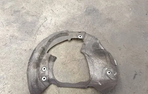 BMW X6 E71 Front brake disc dust cover plate 