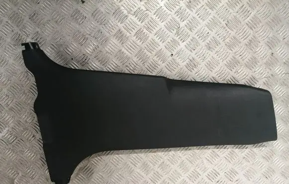 Toyota Avensis T270 (B) pillar trim (bottom) 6241305040C0 6241305040