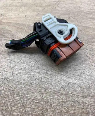 Peugeot 208 I Plug wire 502003319