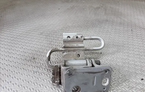 Audi A6 S6 C6 4F Rear door lower hinge