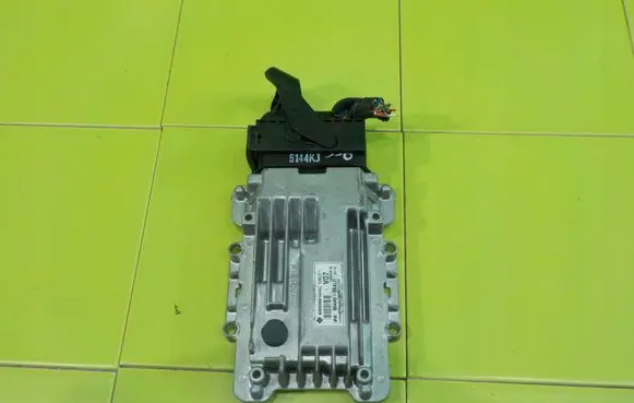 Hyundai i40 Torque split ecu control unit/module 954403BAL0 XP209