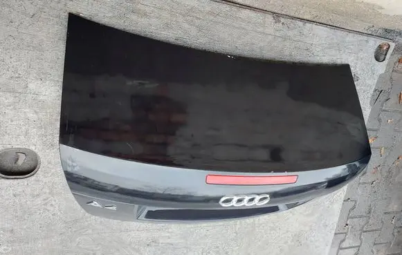 Tailgate/trunk/boot lid