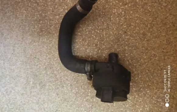 Mercedes-Benz Sprinter W906 Electric auxiliary coolant/water pump 0277585