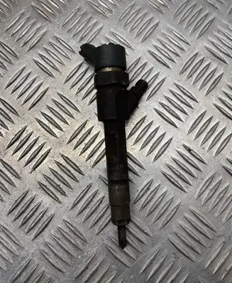 Renault Trafic II (X83) Fuel injector 0445110021 7700111014