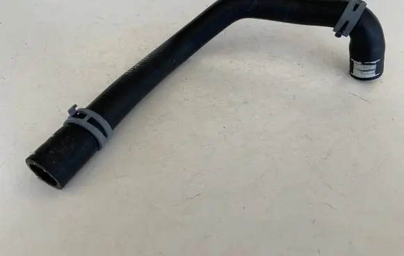 Audi Q5 SQ5 Engine coolant pipe/hose 80A819370B