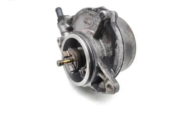 Audi Q7 4L Vacuum pump 