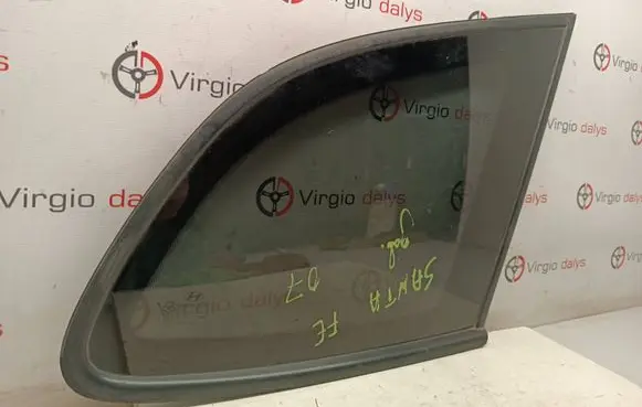 Hyundai Santa Fe Rear side window 43r000399