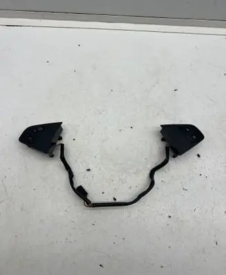 Renault Trafic III (X82) Steering wheel buttons/switches 