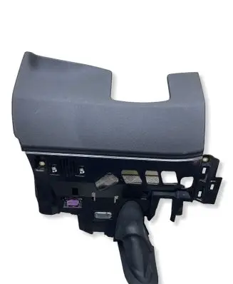 Audi Q7 4M Dashboard lower bottom trim panel S02702017