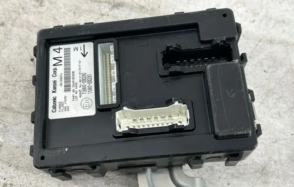 Nissan Juke I F15 Other control units/modules 284B1BV80B 116RAI000280 116RI000281