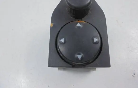 Audi A4 S4 B5 8D Wing mirror switch 8D0959565A