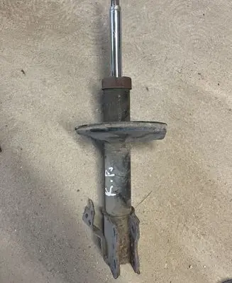 Toyota Avensis T220 Front shock absorber/damper