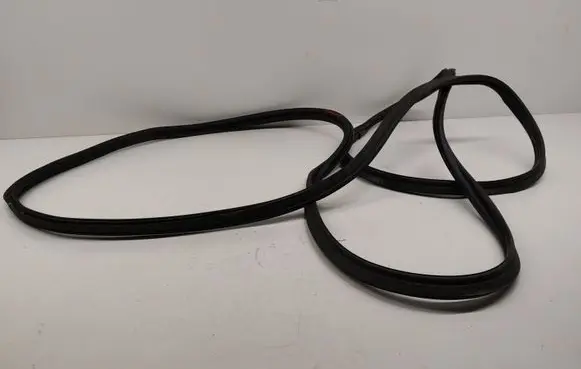 Mercedes-Benz Vito Viano W447 Trunk rubber seal (body)