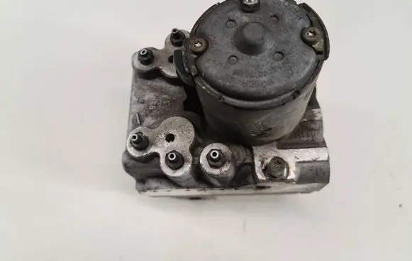 Mercedes-Benz C W203 ABS Pump A6384460114 152795857 0265220003