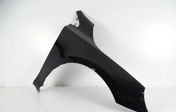 Volvo V40 Fender