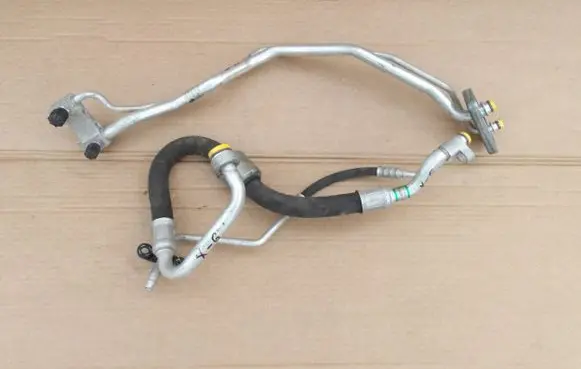 BMW X6 E71 Air conditioning (A/C) pipe/hose 9187635 9168365 00100561020