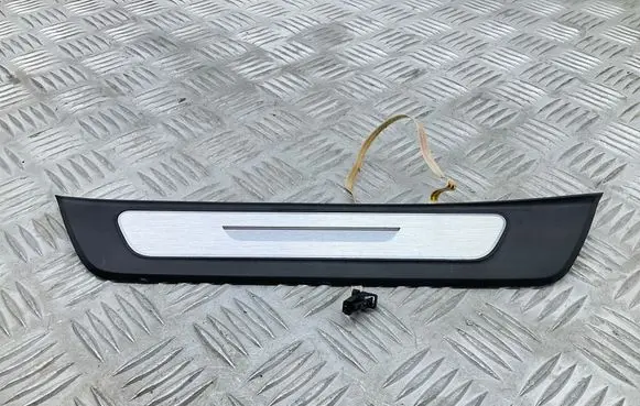 Audi A7 S7 4K8 Rear sill trim cover 4K8947423