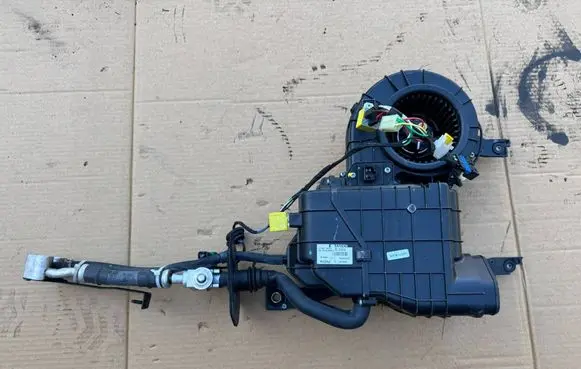 Renault Trafic III (X82) Interior heater climate box assembly 738102651R G110010010F 93458895