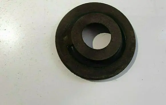 Volkswagen Golf V Front coil spring rubber mount 1k0512149b