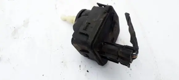 Volvo S40, V40 Headlight level adjustment motor 00728232