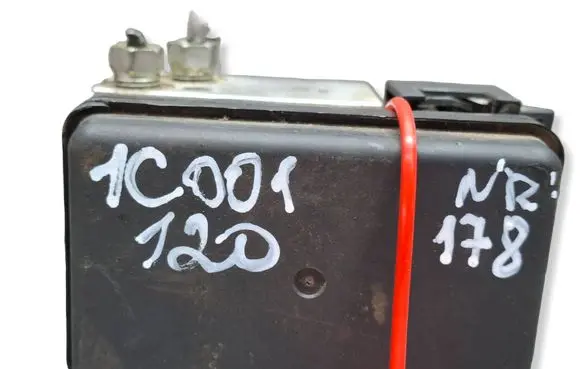 Piaggio Porter ABS control unit/module S27635178 1C001120