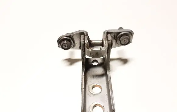 Mitsubishi Outlander Rear door lower hinge LBQ