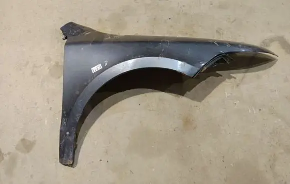 Skoda Superb B6 (3T) Fender 