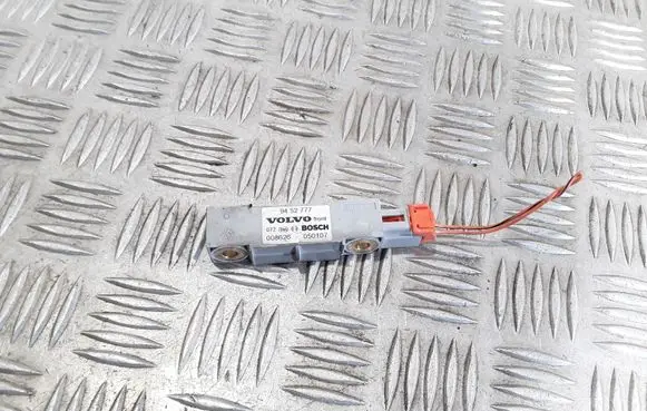 Volvo XC70 Airbag deployment crash/impact sensor 9452777