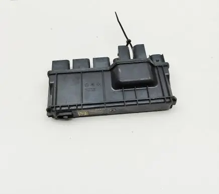 BMW 5 G30 G31 G38 Current control relay 8490530 A3C07685401