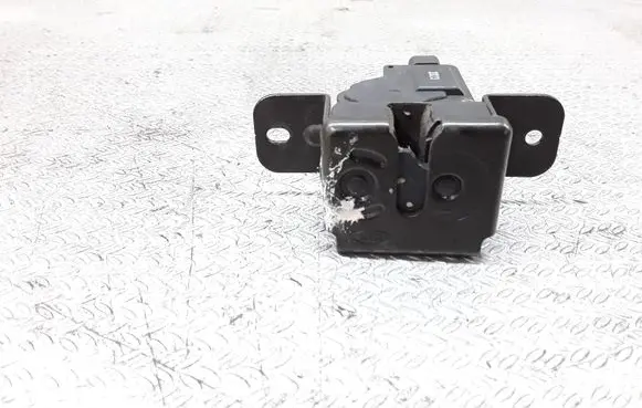 KIA Sorento Tailgate window lock/catch/latch 871303E000