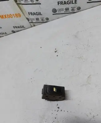 Peugeot 407 Electric window control switch 96360166XT 53269707 6185190105