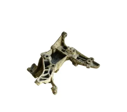 Citroen C4 II Engine mounting bracket 9684613880