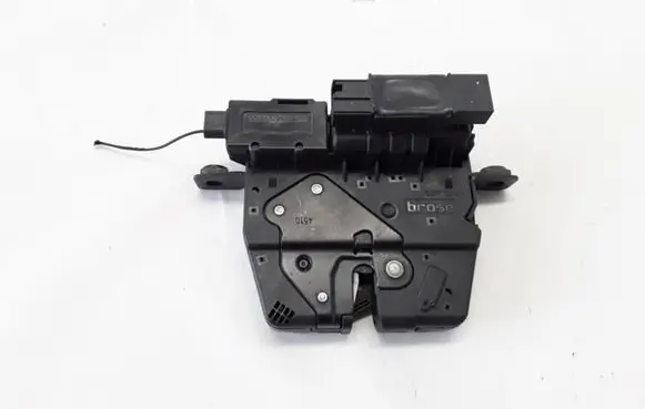 BMW 5 F10 F11 Loading door lock 51244878780