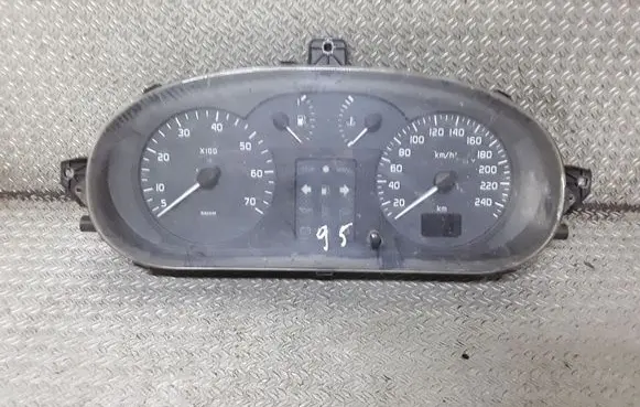 Renault Megane I Speedometer (instrument cluster) P7700427896A
