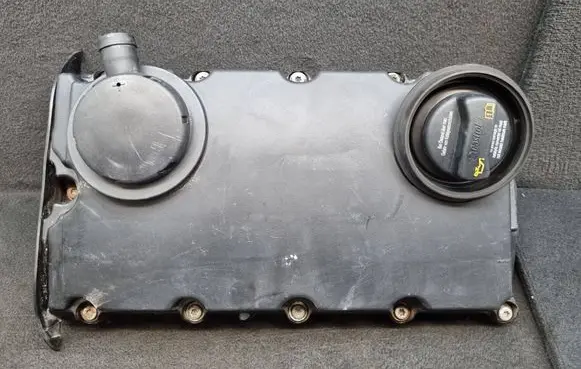 Audi A4 S4 B7 8E 8H Rocker cam cover 03G103469K 03G103475B 026103485L