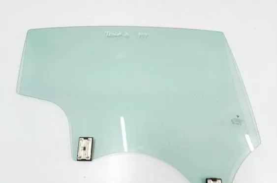 Tesla Model 3 Rear door window glass 43R-004529
