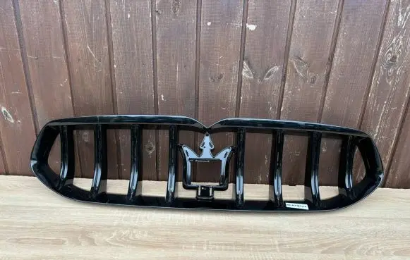 Maserati Grecale Front grill 670167501